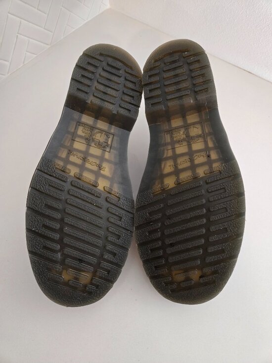 Dr Martens 1461 The National Gallery Georges Seurat Bathers Shoe UK7 US Mens 8 main image 4